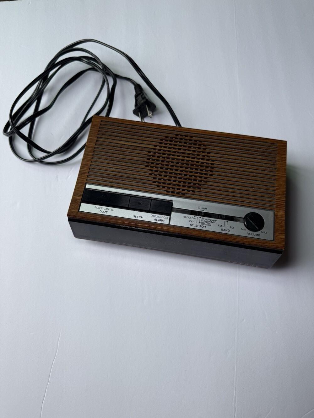 Vintage Panasonic RC-6063 AM/FM Digital Alarm Clock Radio Woodgrain Tested Works
